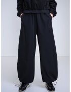 Calvin Klein Pantaloni cu croiala parachute - Negru