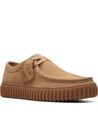 Clarks Pantofi chukka de panza cu garnitura de piele Torhill Lo - Maro