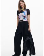 Desigual Tricou slim fit cu imprimeu floral - Negru/Roz pal/Galben mustar