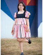 EMMA concept wear Rochie evazata cu decolteu patrat - Roz/Bleumarin