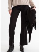 Gina Tricot Pantaloni cu pliuri si talie joasa - Maro inchis