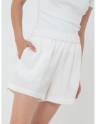 Gina Tricot Pantaloni scurti din amestec de lyocell cu buzunare laterale - Alb murdar