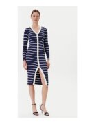 GUESS Rochie tricotata in dungi - cu maneca lunga
