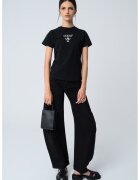GUESS Tricou cu logo brodat pe piept - Negru/Alb murdar