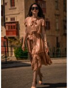 Larisa Dragna Rochie midi stratificata cu funda din panglici - Bronz