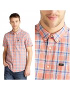 Lee Camasa Barbati - Button Down Ss - Croi: Regular Fit - Inchidere: Nasturi - Compozitie Material: 100% Bumbac - Numar Buzunare: 1 - Multicolor - 1 Bucata