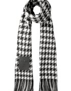 Liu Jo Fular in carouri cu franjuri - Negru
