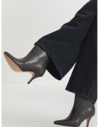 MM6 MAISON MARGIELA Botine cu varf ascutit - Maro cognac