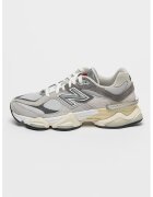 New Balance Pantofi sport unisex de piele intoarsa cu garnituri de material textil 9060 - Alb/Gri cenusiu/Gri inchis