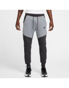Nike Pantaloni sport Tech Fleece - gri - fleece - Gri