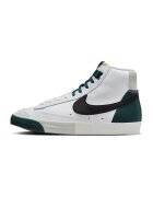 Nike Pantofi medii pentru baschet Blazer - Alb/Verde inchis