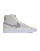 Nike Pantofi sport pentru Femei - wmns blazer mid 77 cg - FN7775-100 - Bej - Bej