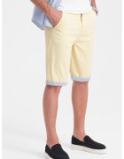 OMBRE Pantaloni chino scurti cu terminatie contrastanta - Galben pal