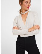 OXXO Bluza cu decolteu cache-coeur si decupaj - Crem