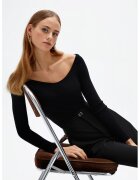 OXXO Pulover crop cu decolteu rotund - Negru