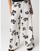 Pieces Pantaloni cu croiala dreapta si model floral - Negru/Alb murdar