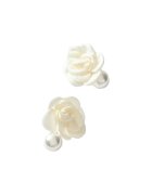 Pursehuit Cercei alb unt - forma de floare - cu perla - Bernice C16 -