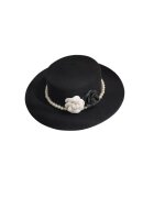 Pursehuit Palarie neagra - stil canotiera - handmade - cu flori si perle - marime 56-58 - Senija