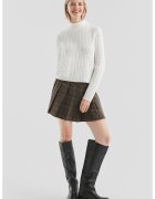QS Pulover cu guler mediu si model torsade - Alb