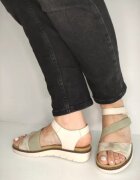 REMONTE Sandale wedge din piele naturala - Bej