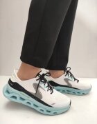 Skechers Pantofi Sport Barbati 232921 Wbl - Alb - Alb