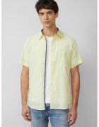 sOliver Camasa cu maneca scurta barbati - croiala Slim Fit si design cu un singur buzunar - Galben pai