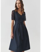 Tatuum Rochie evazata cu maneci din dantela - Bleumarin
