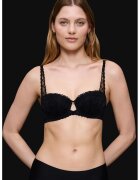Triumph Sutien balconette cu garnituri din dantela si talisman decorativ - Negru