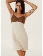 TWIST Rochie mini dreapta cu bretele subtiri - Maro/Maro nisip