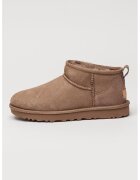 UGG Ghete slip-on de piele intoarsa cu finisaj rezistent la apa Classic Ultra Mini - Maro taupe deschis