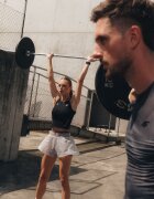 4F Crop top de antrenament cu uscare rapidă pentru femei - M