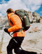 4F Geacă de trekking din puf cu umplutură sintetică pentru bărbați - roșie XXL