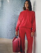 4F Pantaloni cu crac larg cu uscare rapidă pentru femei - roșii M