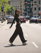 4F Pantaloni cu crac larg pentru femei | Anna Lewandowska - maro XL