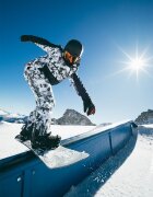 4F Pantaloni de snowboard membrana 15000 pentru bărbați - alb-negru L