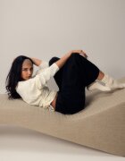 4F Pantaloni de trening cu crac larg cu modal pentru femei - negri L