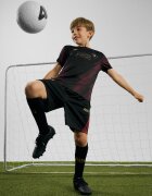 4F Pantaloni scurți fotbal pentru băieți JUNIOR | Robert Lewandowski - negri 134/140 (8-10 ani)