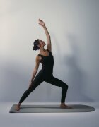 4F Salopetă pentru yoga cu uscare rapidă pentru femei - neagră M