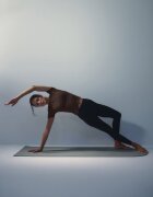 4F Tricou slim pentru yoga cu uscare rapidă pentru femei - maro M