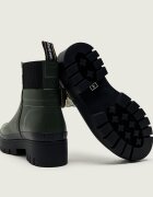 Barbour Caloși Hepburn