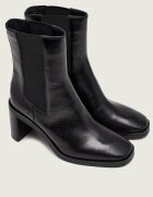 Calvin Klein De piele ghete chelsea cu toc