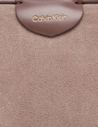 Calvin Klein Geantă pe umăr Emblem | piele întoarsă
