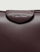 Calvin Klein Geantă pe umăr Emblem Trio