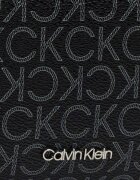 Calvin Klein Geantă poștaș