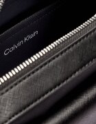 Calvin Klein Geantă poștaș Saffiano