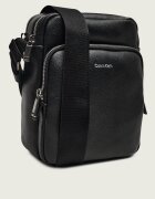 Calvin Klein Geantă reporter RAISED POCKET