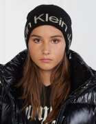 Calvin Klein Jeans Căciulă cu adaos de lână și cașmir
