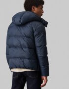 Calvin Klein Jeans De puf geacă | Regular Fit