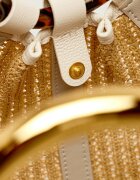 COCCINELLE Geantă pe umăr Shell cu adaos de piele