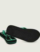EA7 Flip flops